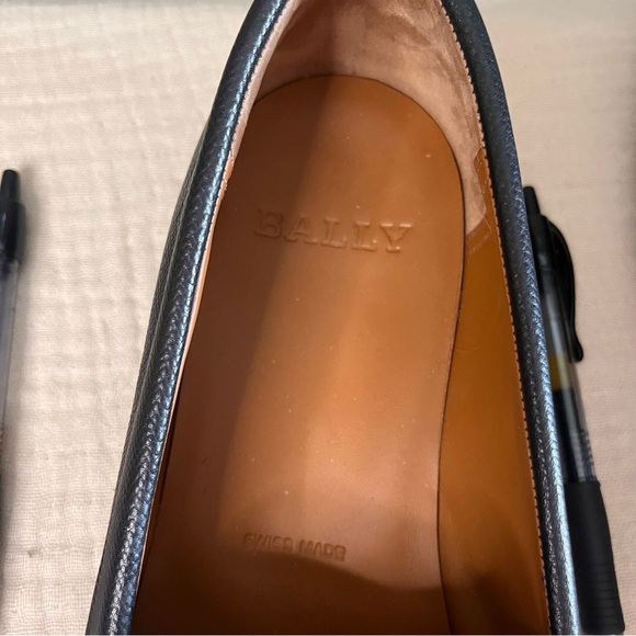 Bally MILS Mens Black Pebbled Leather Loafers Slip On Rubber Soles Sz 8.5D Swiss main image 10